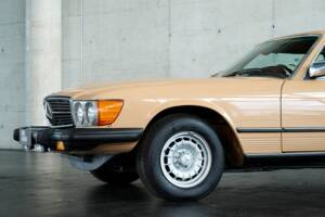 Bild 8/50 von Mercedes-Benz 450 SLC (1977)