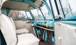 Image 4/40 of Volkswagen T2c Combi (1966)