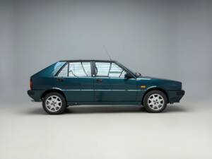 Image 1/30 of Lancia Delta 1.5 LX (1991)