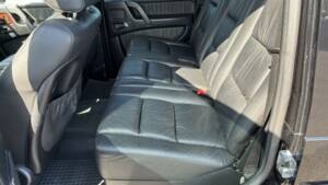 Bild 37/63 von Mercedes-Benz G 500 (lang) (2009)
