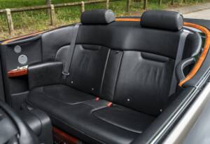Image 32/35 of Rolls-Royce Phantom DHC (2008)