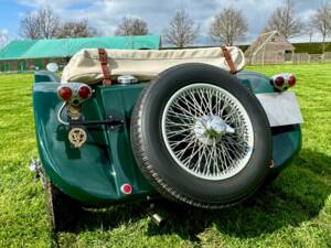 Image 3/9 of Suffolk SS 100 (1975)