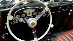 Image 28/33 de BMW 327 (1940)