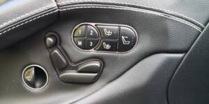 Image 40/45 of Mercedes-Benz SL 350 (2010)