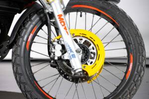 Image 25/35 de Yamaha XTZ 750 Super Ténéré (1989)