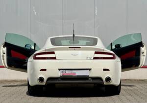 Image 11/25 of Aston Martin V8 Vantage (2007)
