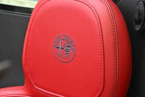 Image 33/50 of Alfa Romeo 4C Spider (2017)