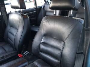 Image 11/91 of Volvo P 144 GL (1972)