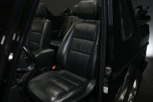 Imagen 36/50 de Mercedes-Benz G 500 (SWB) (2006)