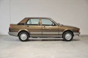 Imagen 25/30 de Alfa Romeo Giulietta 1.6 (1985)