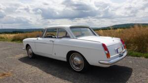 Image 4/36 de Peugeot 404 Coupé (1967)