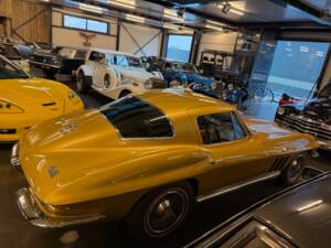 Bild 8/21 von Chevrolet Corvette Sting Ray (1966)