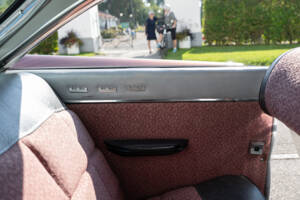 Afbeelding 59/84 van Chrysler New Yorker 2-Door Hardtop (1961)