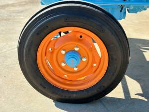 Image 31/106 of Lamborghini 2R (1965)