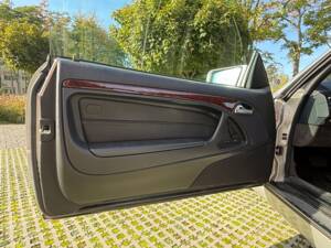 Image 10/29 de Mercedes-Benz SL 280 (1996)