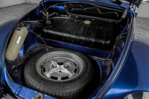Imagen 37/50 de Volkswagen Maggiolone 1303 LS (1974)