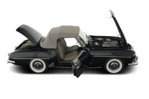 Image 15/51 of Mercedes-Benz 190 SL (1962)