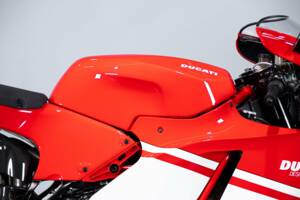 Image 30/50 of Ducati DUMMY (2007)