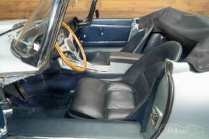 Image 10/19 of Jaguar E-Type 3.8 (1961)