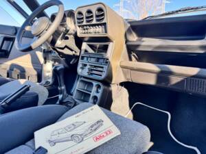 Image 23/48 of Alfa Romeo 33 - 1.5 QV (1985)