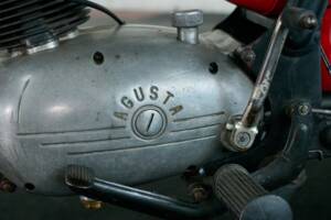 Image 10/28 of MV Agusta 125 TR (1958)