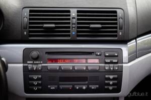 Image 26/56 of BMW 323Ci (2000)