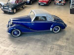 Imagen 32/75 de Mercedes-Benz 170 S Cabriolet A (1951)