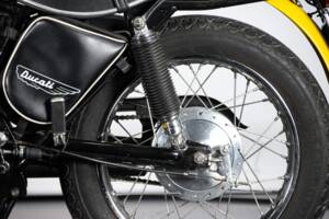 Immagine 14/50 di Ducati 350 Scrambler (1971)