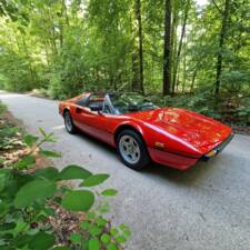 Immagine 3/82 di Ferrari 308 GTS Quattrovalvole (1983)
