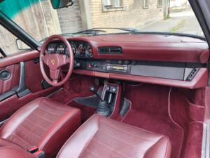 Image 15/25 of Porsche 911 SC 3.0 (1983)