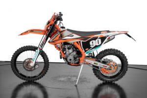 Image 2/21 de KTM DUMMY (2018)