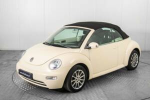Imagen 40/48 de Volkswagen New Beetle 1.6 (2004)