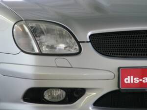 Bild 3/14 von Mercedes-Benz SLK 32 AMG (2002)