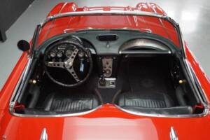 Image 5/50 of Chevrolet Corvette (1958)