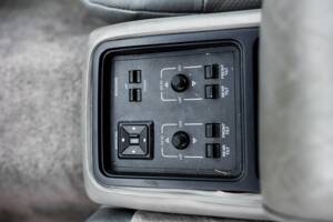 Image 44/50 of CMC Tiffany (1988)