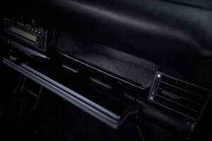 Immagine 75/96 di Porsche 911 Speedster 3.2 (1989)