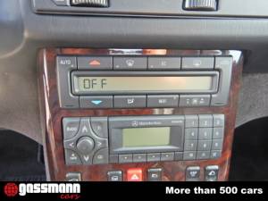 Image 15/15 of Mercedes-Benz SL 320 (2000)