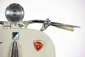 Bild 37/50 von Piaggio Vespa 150 "Struzzo" VL (1955)