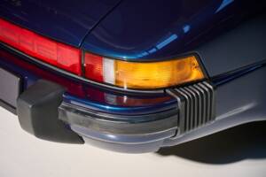 Bild 14/34 von Porsche 911 Carrera 3.2 (1985)