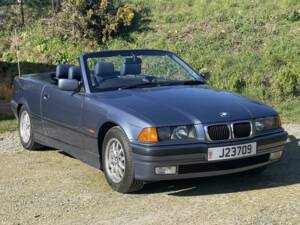 Imagen 6/12 de BMW 323i (1999)