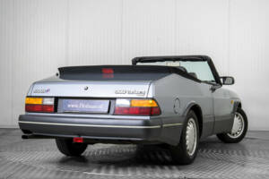 Immagine 46/50 di Saab 900 Turbo 16V (1991)