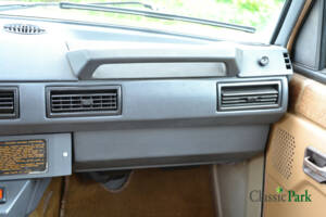 Afbeelding 36/50 van Land Rover Range Rover Classic EFI (1987)