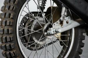 Image 21/50 of Aspes DUMMY (1983)