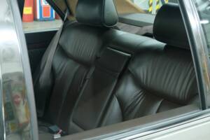 Bild 10/50 von Mercedes-Benz 300 SE (1992)