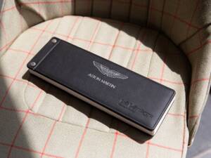 Bild 26/84 von Aston Martin V12 Vantage (2010)