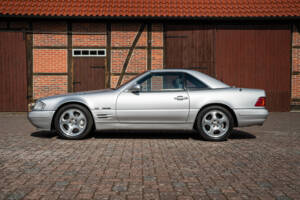 Bild 12/38 von Mercedes-Benz SL 500 (2000)