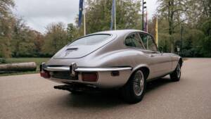 Bild 27/81 von Jaguar E-Type V12 (2+2) (1971)