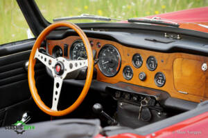 Bild 22/35 von Triumph TR 5 PI (1968)