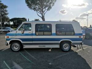 Afbeelding 36/41 van Chevrolet Van (1991)