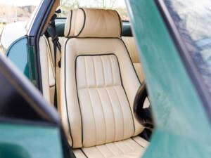Imagen 38/80 de Aston Martin V8 Coupé (1996)